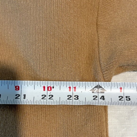 Wilfred souvenir Camel V-Neck Sweater - Picture 5 of 7